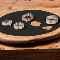 Pâte à Sucre Prête à Dérouler Noir 430g Funcakes 5 Pâte à Sucre Prête à Dérouler Noir 430g Funcakes -Capfruit Shop pate a sucre prete a derouler noir 430g funcakes 2